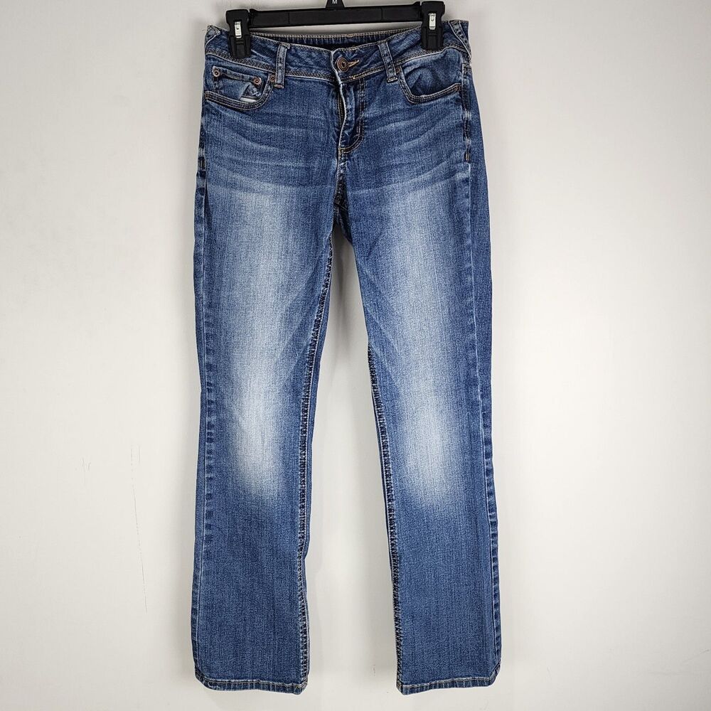 Maurices Womens Jeans 1/2 Short Boot Thick Stitch Blue Denim Wash Stretch